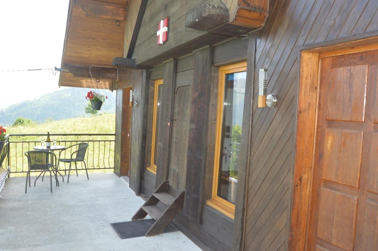 Le Petit Chalet-Leard Jarrier Bagian luar foto
